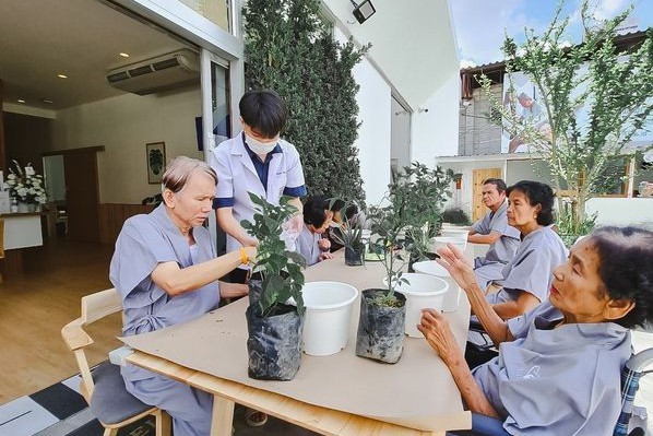 บ้านลลิสา สาขาเมืองเชียงใหม่ กับ กิจกรรมบำบัด สำหรับผู้สูงอายุ